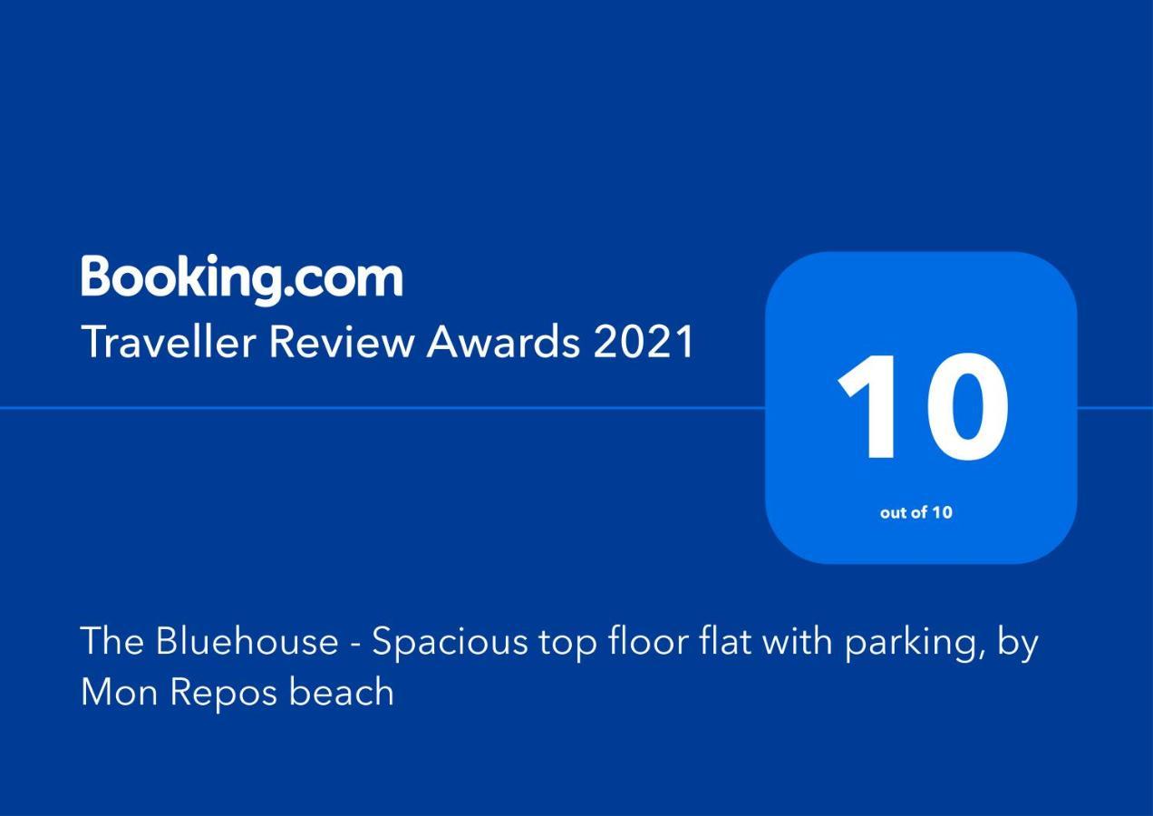 The Bluehouse - Spacious Top Floor Flat With Parking, By Mon Repos Beach コルフ島 エクステリア 写真